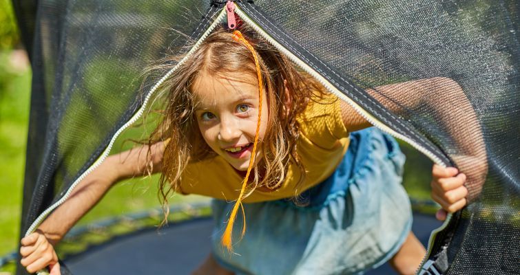3 conseils pour prot&eacute;ger votre enfant sans &ecirc;tre surprotecteur 